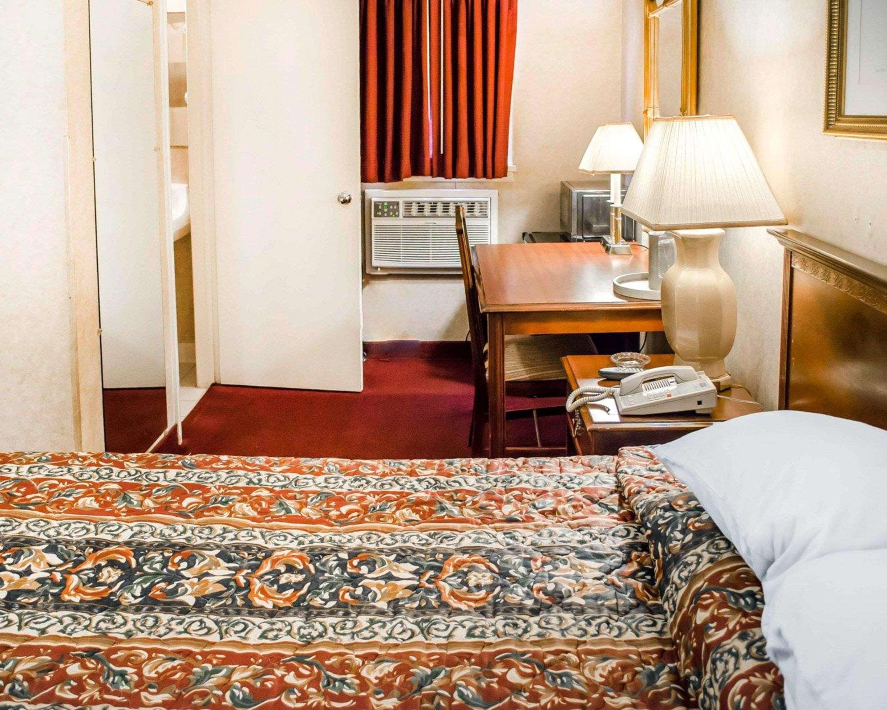 Rodeway Inn Dillsburg Esterno foto