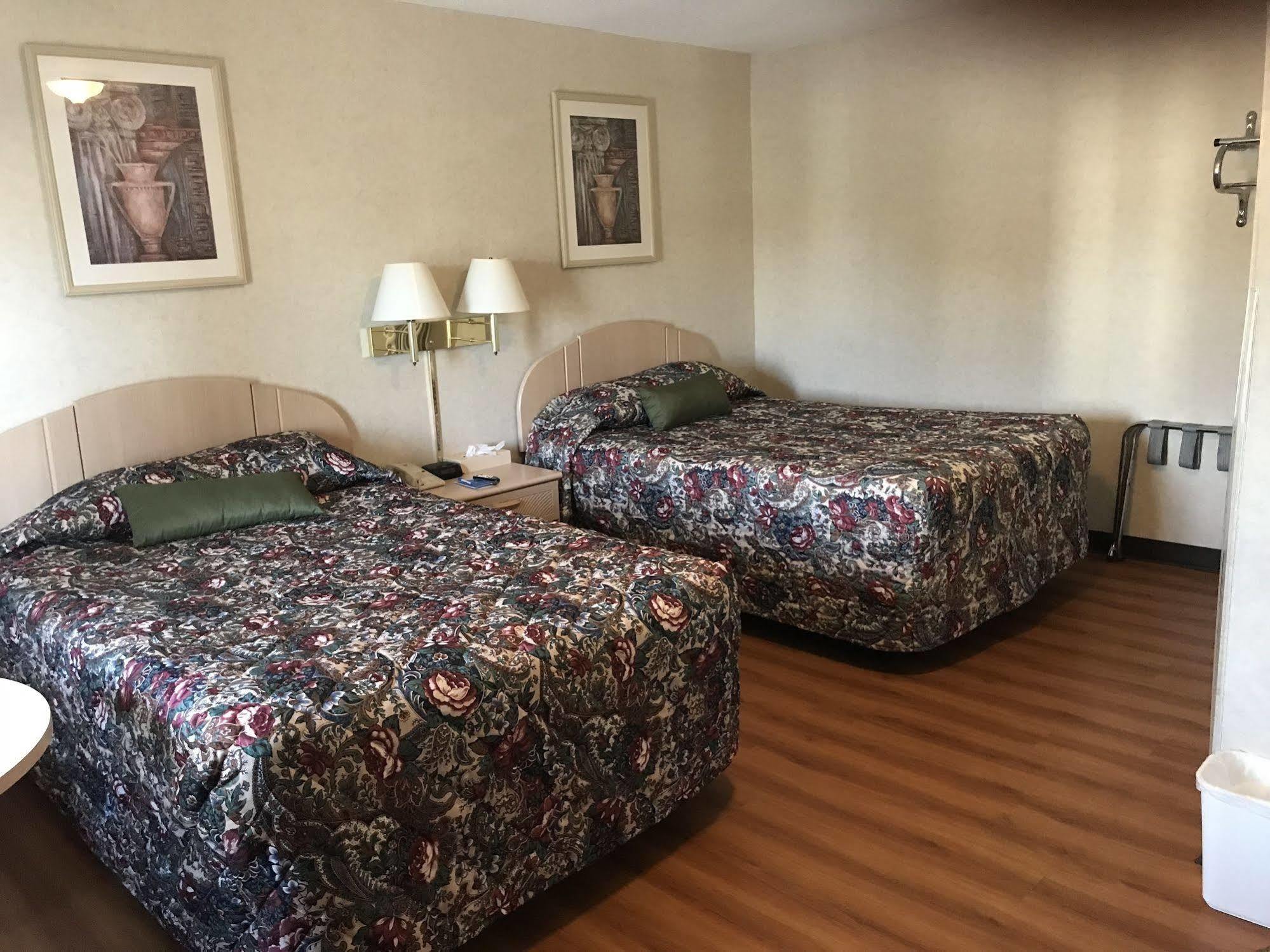 Rodeway Inn Dillsburg Esterno foto
