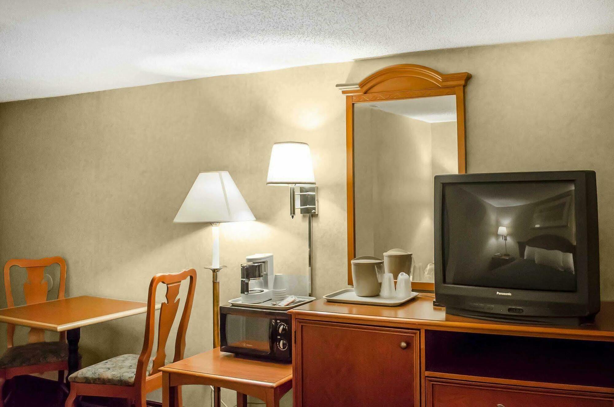 Rodeway Inn Dillsburg Esterno foto